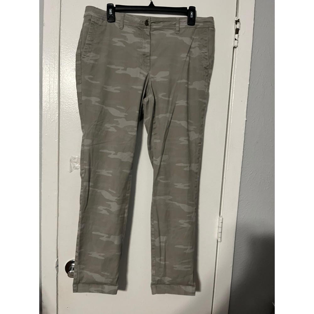 J. Jill Womens Camouflage Straight Leg Chino Pants Grey Olive Tonal Camo Size 12